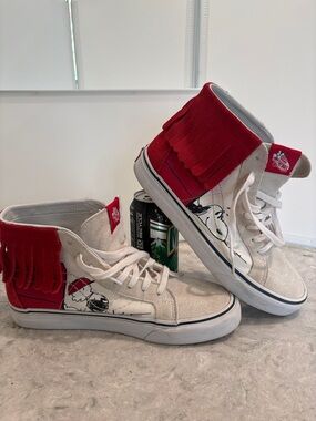 Vans Snoopy High-Top Sneakers M 7 / W 8.5